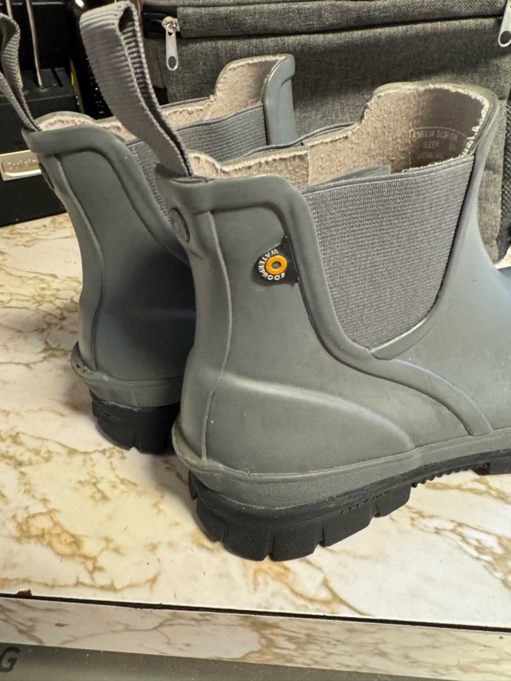 Bogs Women's Gray Chelsea Winter Rain Boots